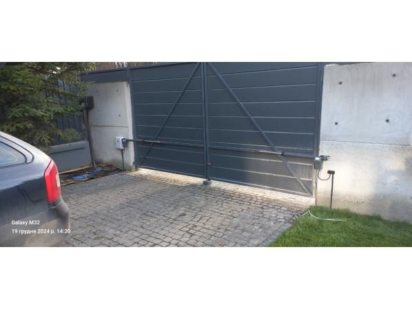 Автоматика для розпашних воріт Segment MT 602 – фото