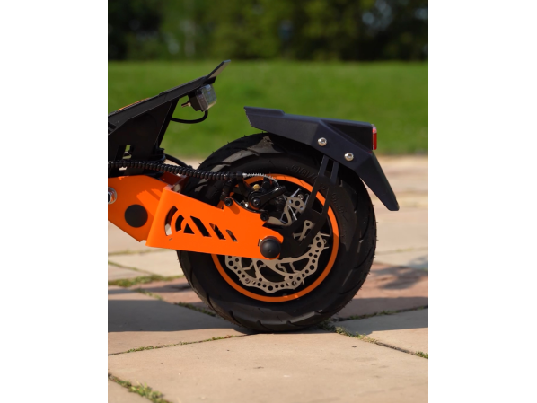 Электросамокат Xboost 005 60V 20AH 1500W для городских поездок, скорость до 65 км/ч – фото