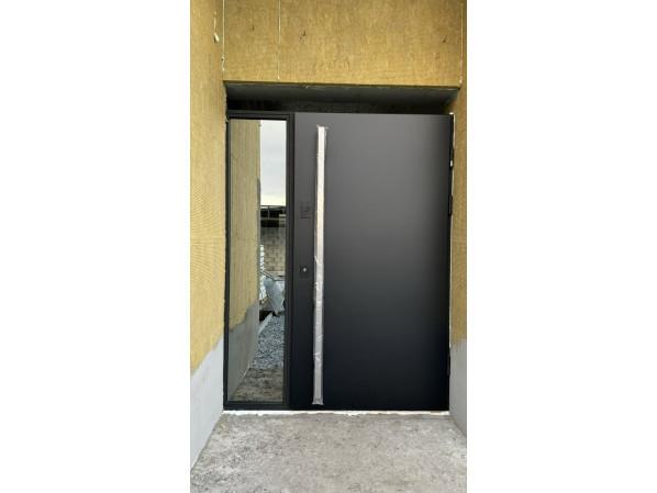 Дверная ручка-скоба STEELTEK G103 – фото