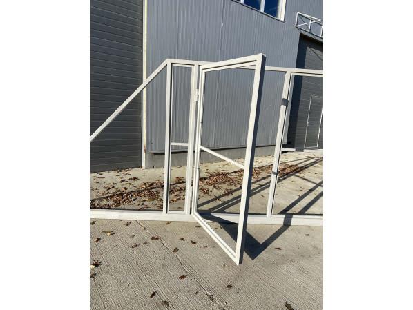 Відкатні ворота "Звари Сам" на проєм 3 метри, довжина воріт 5 метрів з хвірткою – фото