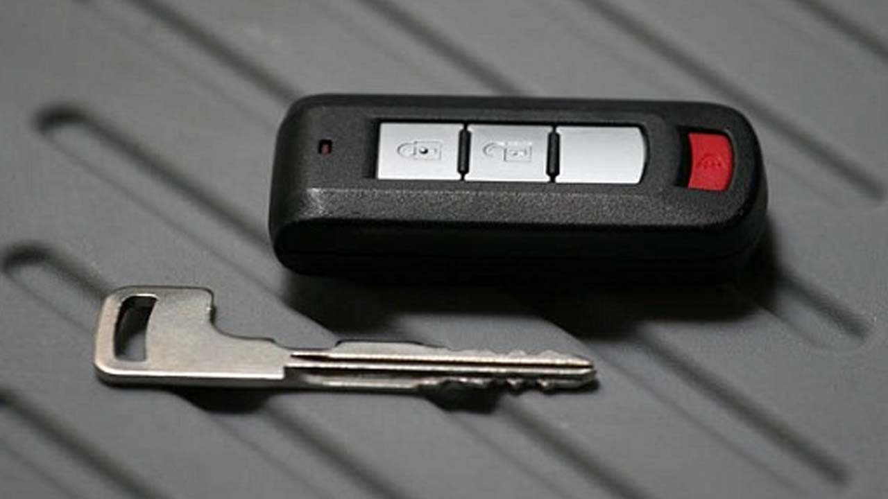 Як відчинити автоматичні ворота